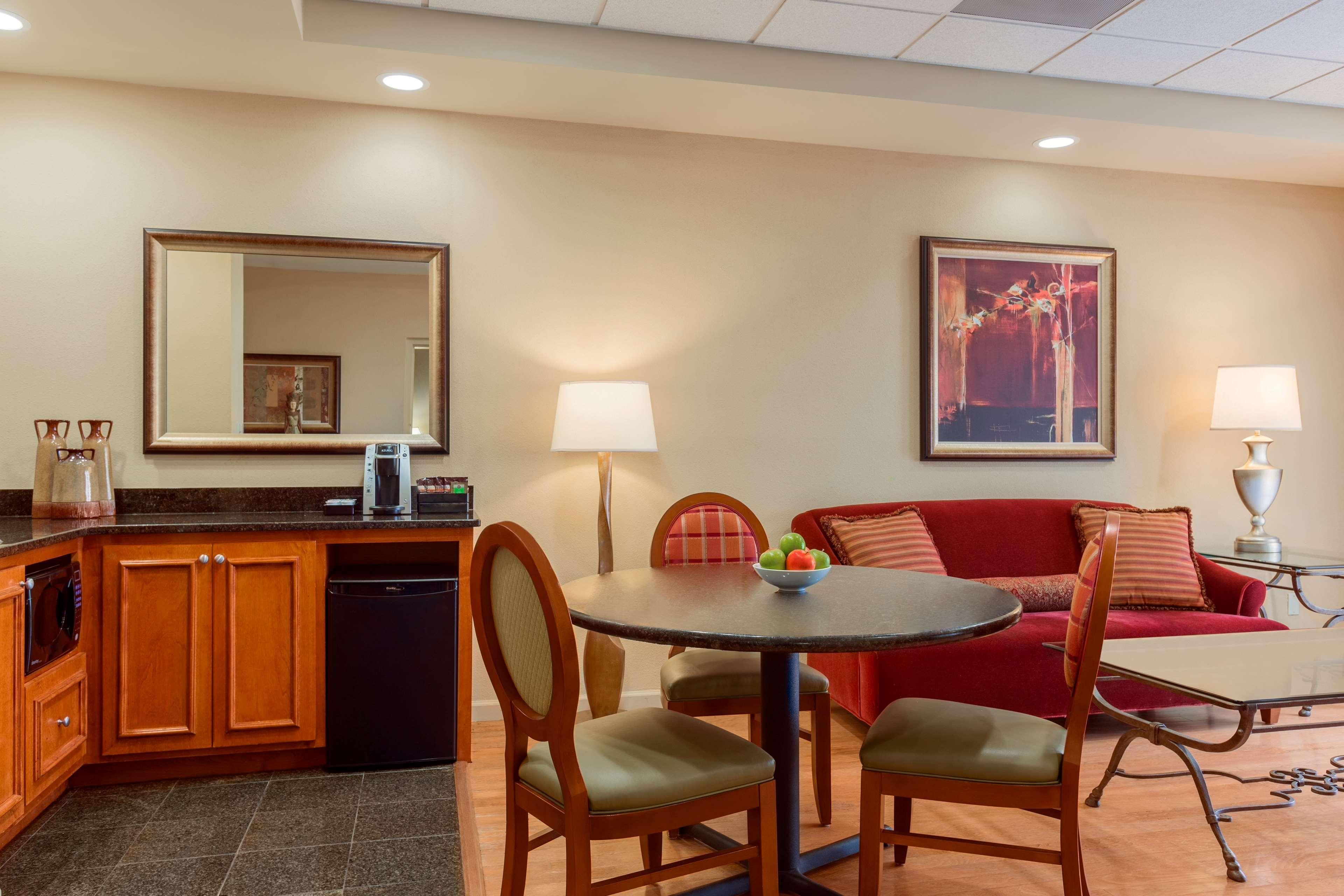 Embassy Suites By Hilton Columbia Greystone Экстерьер фото