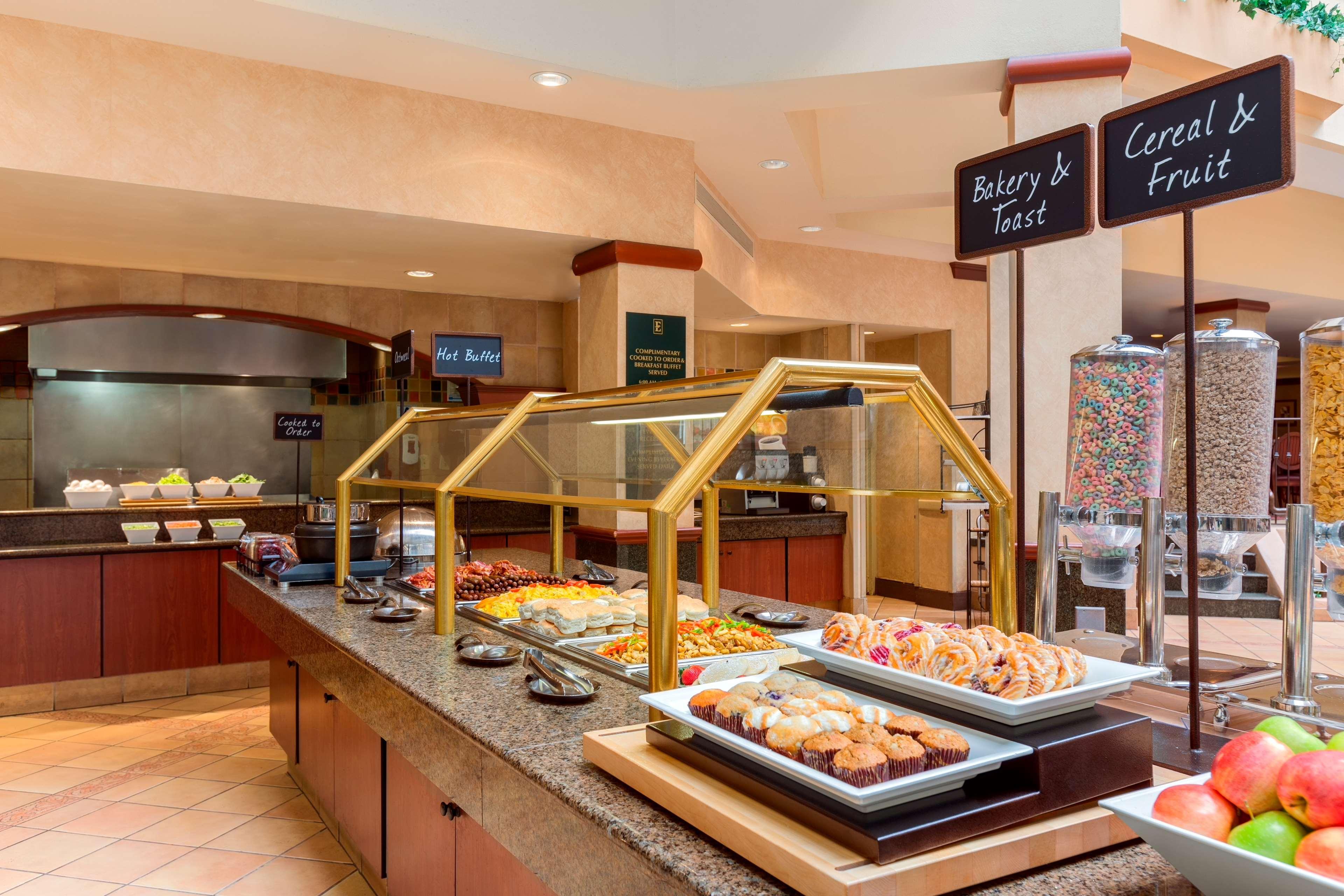 Embassy Suites By Hilton Columbia Greystone Экстерьер фото