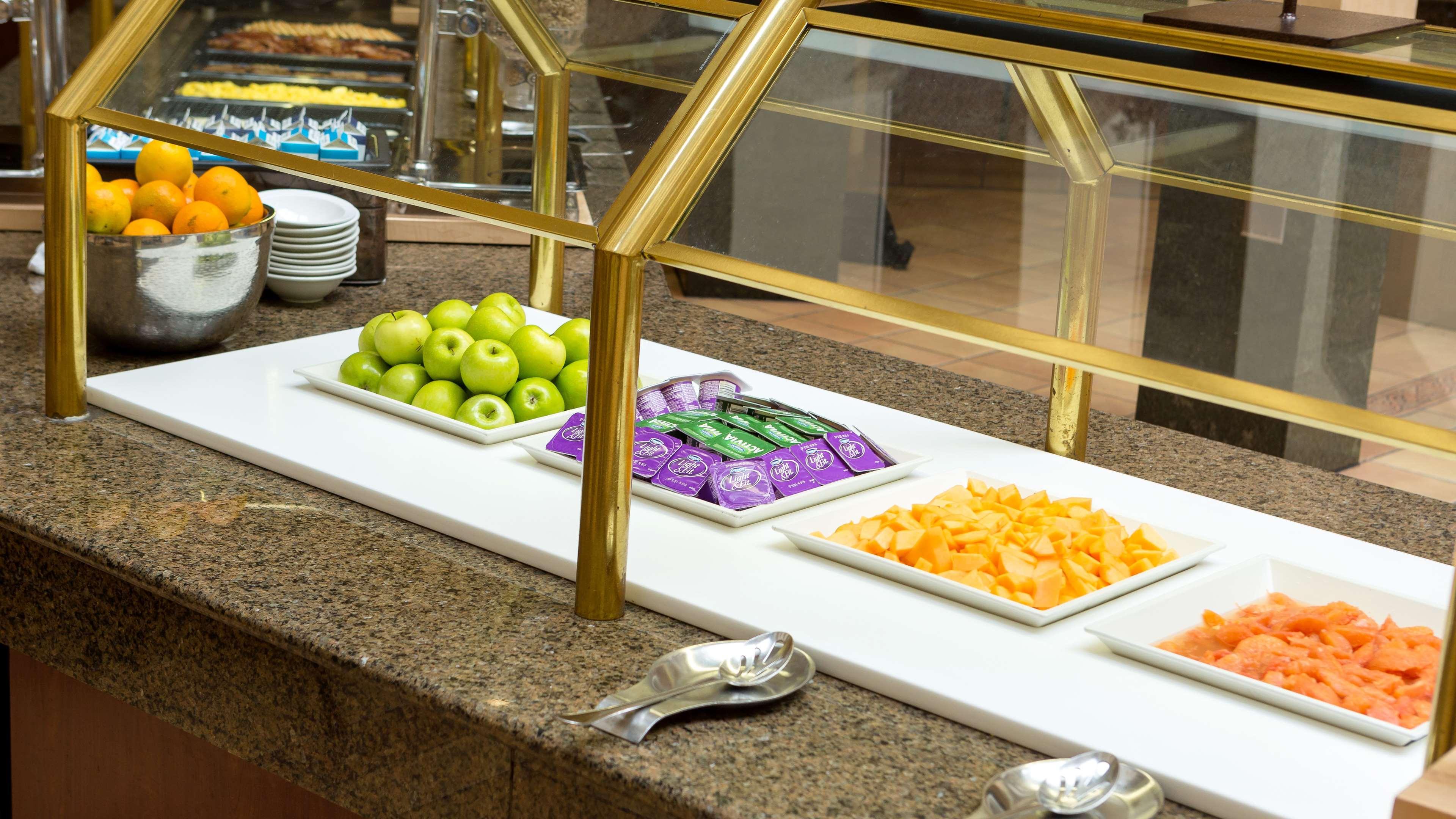 Embassy Suites By Hilton Columbia Greystone Экстерьер фото