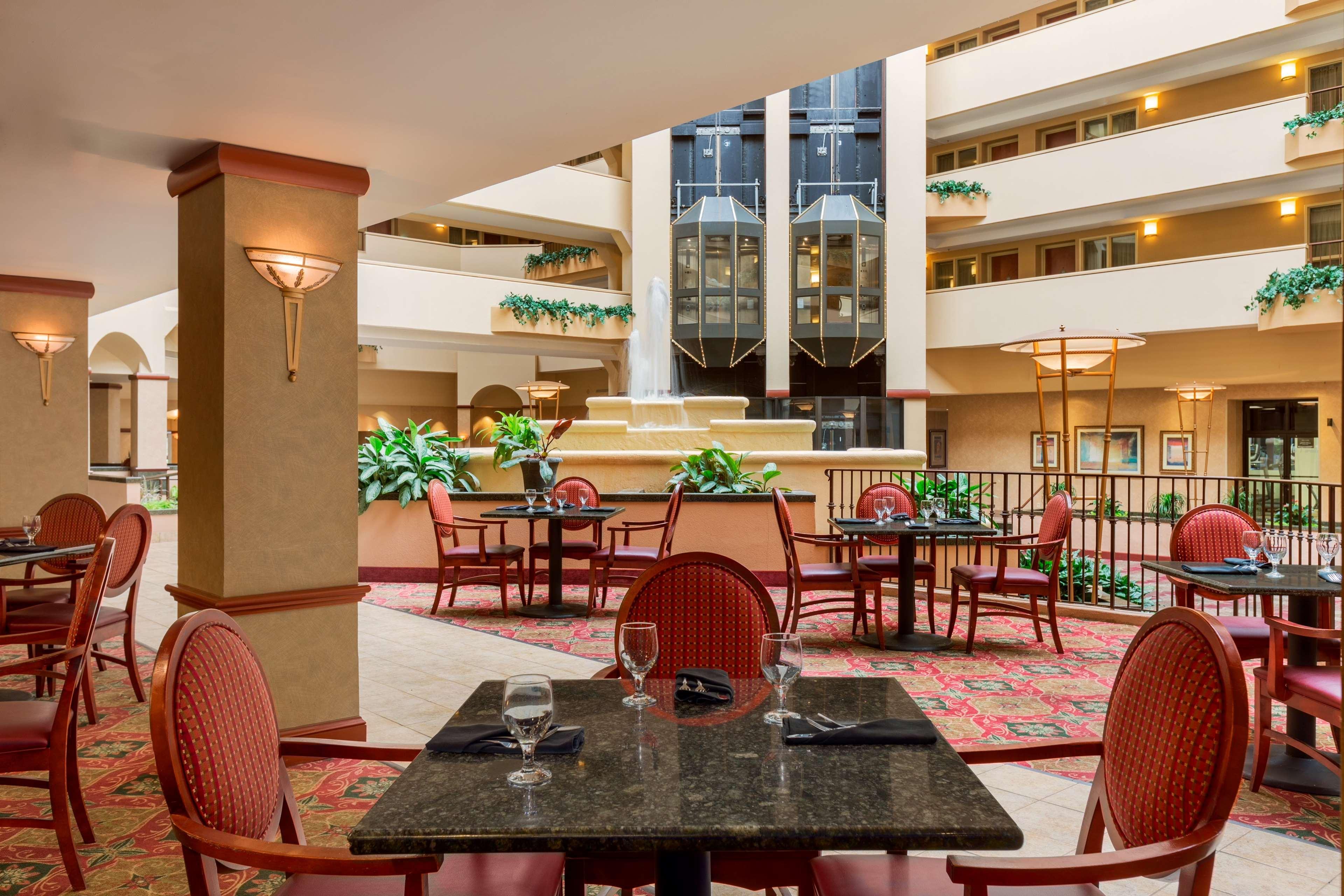 Embassy Suites By Hilton Columbia Greystone Экстерьер фото