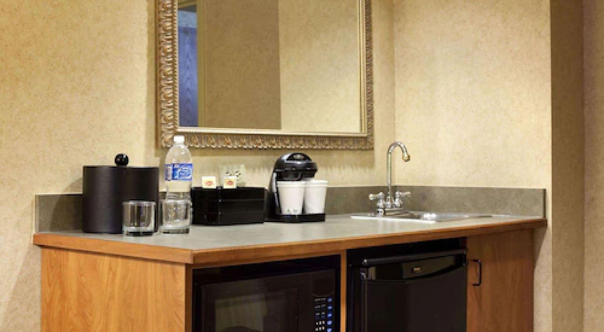 Embassy Suites By Hilton Columbia Greystone Экстерьер фото