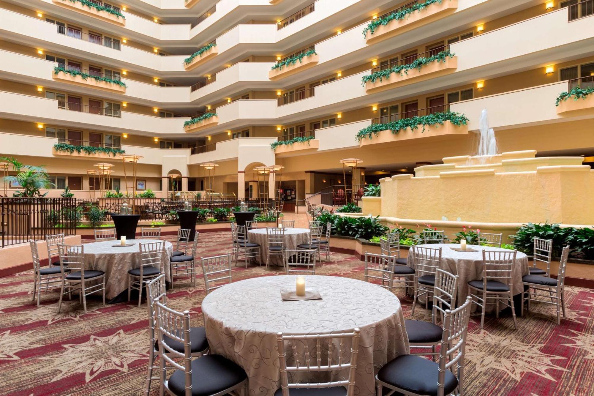 Embassy Suites By Hilton Columbia Greystone Экстерьер фото